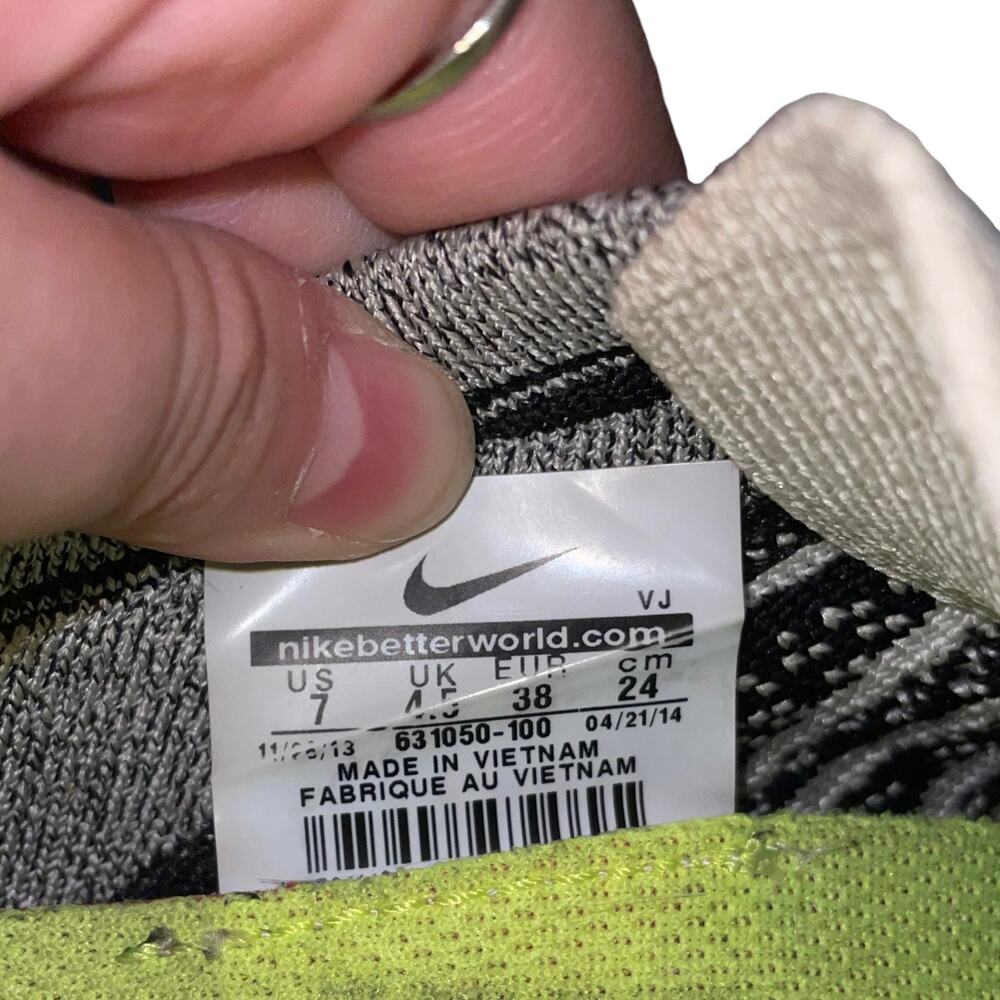 Womens Nike Free 4.0 Flyknit White Black Size 7 - Picture 4 of 4